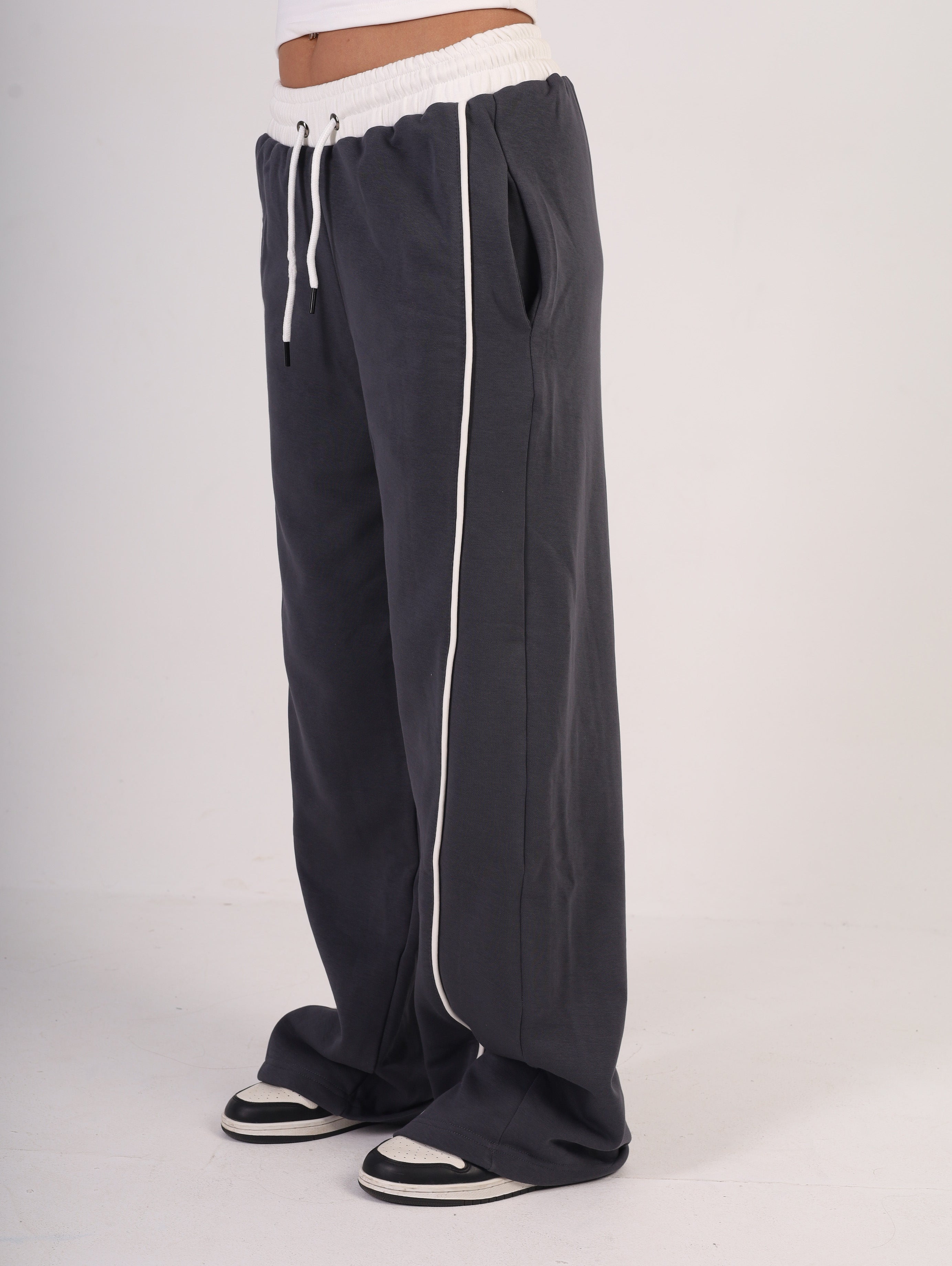 Line Wide-Leg Sweatpants